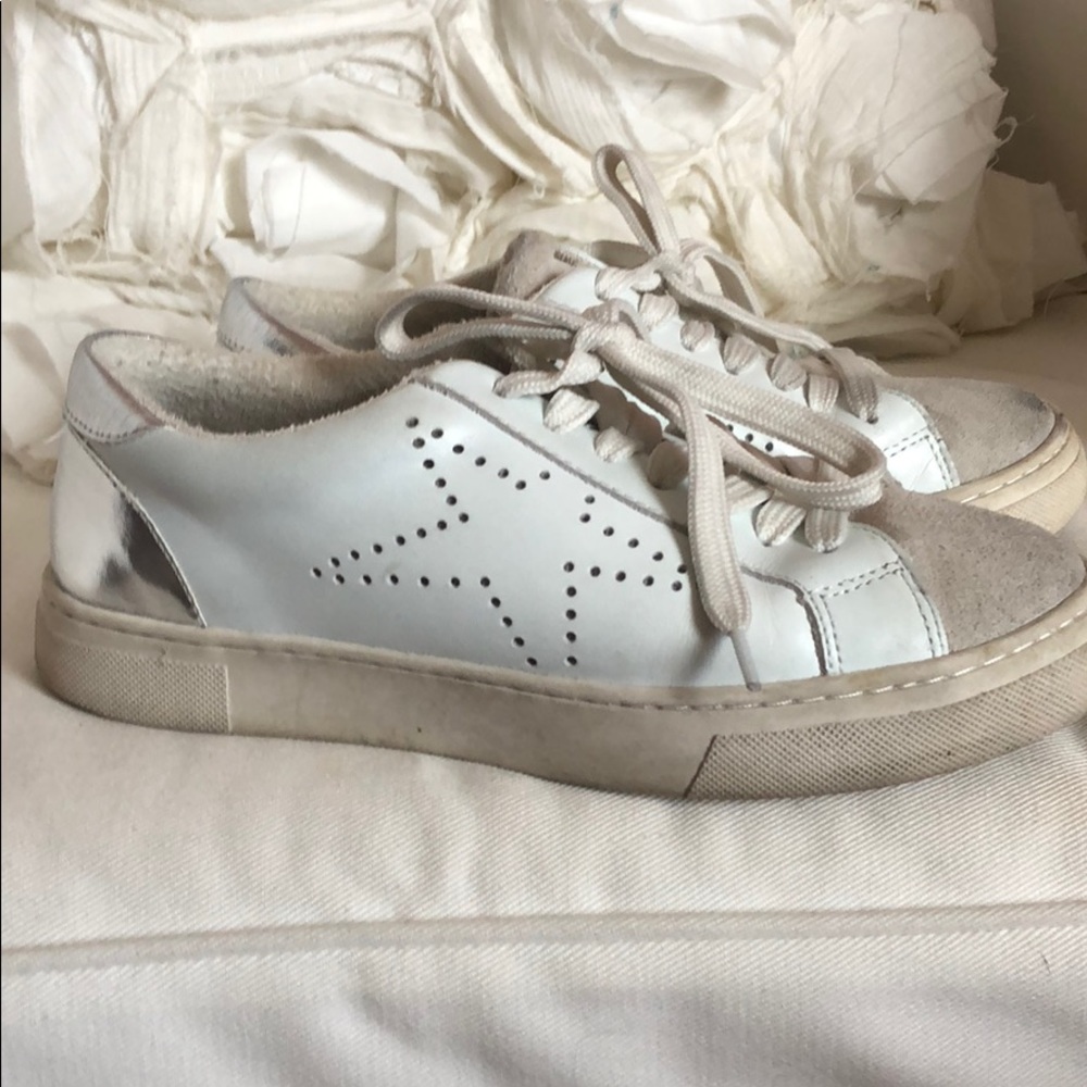 Steven Sneakers